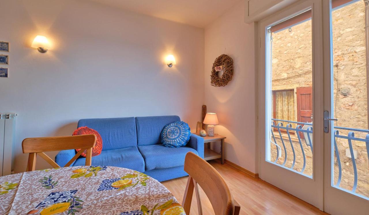 Apartmentsgarda - Residenza Dei Navigatori Torri Del Benaco Exteriör bild
